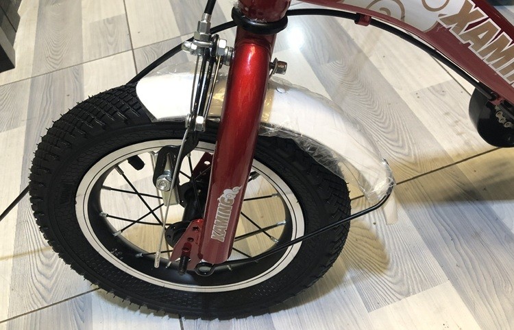 Lắp bánh trước xe đạp Trẻ Em